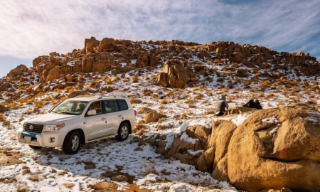 طقس السعودية: انخفاض الحرارة بـ 4 مناطق ورياح نشطة وغبار