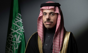 وزير الخارجية ونظيره الأفغاني يبحثان خفض التصعيد الإقليمي