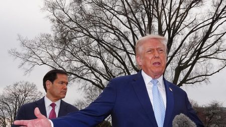 “خطة الحسم”.. كيف يخطط ترامب لاستخدام “قوات خاصة” للسيطرة على النفط والقلب النووي في إيران؟