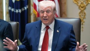 “أنقذ إسرائيل من الإبادة النووية”.. الجمهوريون يواصلون دعم نهج ترامب في المواجهة مع إيران