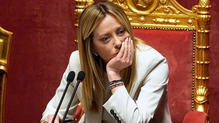 ميلوني في الجزائر: تعزيز إمدادات الغاز إلى إيطاليا وتوسيع الشراكة الاقتصادية