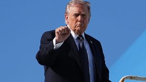 “إلقاء السلاح أو الموت”.. ترامب يعترف بسقوط قتلى في الجيش الأمريكي ويوجه إنذارا أخيرا لقادة إيران