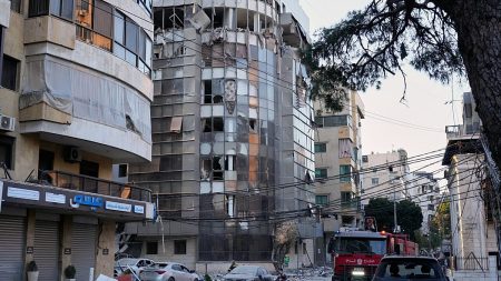 فيديو. مقتل ما لا يقل عن 31 في غارات إسرائيل على بيروت بعد صواريخ حزب الله