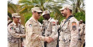 رئيس الأركان زار عدداً من المواقع العسكرية: مواصلة العمل بكل كفاءة واقتدار في سبيل حماية أمن الوطن