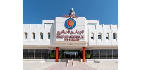 «الهلال الأحمر»: استمرار تقديم المساعدات للأسر المتعففة رغم الظروف الراهنة