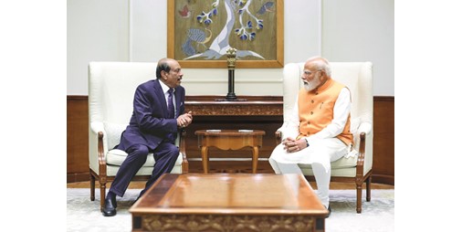 رئيس الوزراء الهندي يطلع على جهود «لولو» لاستمرار تدفق الإمدادات الغذائية إلى دول الخليج