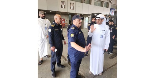 نائب رئيس «الجمارك» تفقد ميناء الشويخ ومركز تفتيش الحاويات: تكثيف الجهود لضمان انسيابية دخول الشحنات واستمرارية العمل بكفاءة
