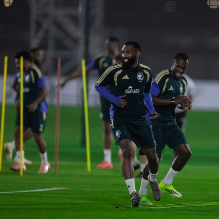 غيابات مؤثرة تضرب المنتخب قبل مباراة الأخضر ومصر الودية