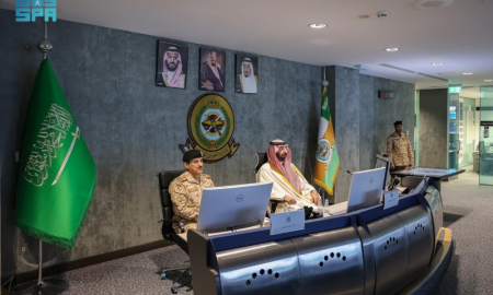 وزير الحرس الوطني ينقل تهاني القيادة للقوات بعيد الفطر