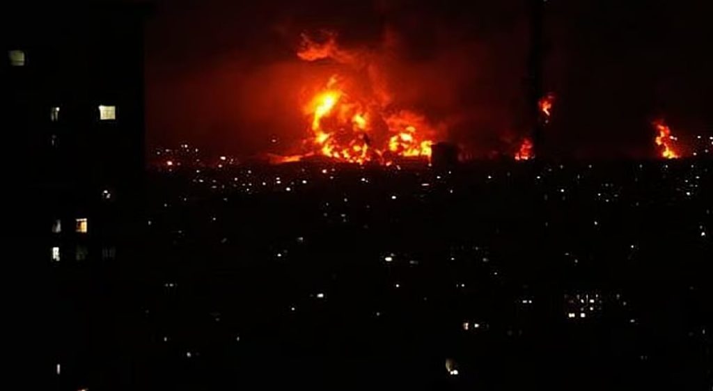 «إعلام إيراني»: تفعيل الدفاعات الجوية بمدينة تايباد شمال شرق البلاد