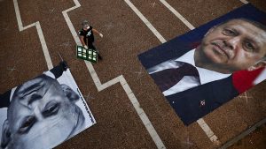 “نمر من ورق” و”مجرم يائس”: تراشق كلامي بين قادة إسرائيل وتركيا بسبب الحرب في الشرق الأوسط