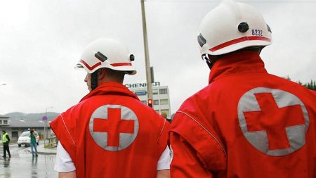 الصليب الأحمر: التهديد باستهداف البنى التحتية والمنشآت النووية يجب ألا يتحول إلى “أمر طبيعي”