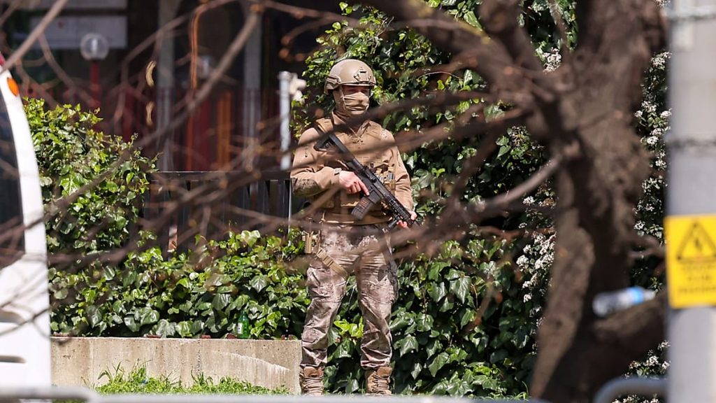 أربعة قتلى و20 جريحا بإطلاق نار في مدرسة بمدينة كهرمان مرعش بتركيا