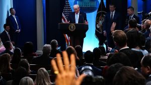 تناقض حاد حول توقيت “هدنة هرمز”.. غموض يلف لحظة التنفيذ