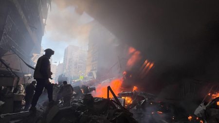 تصعيد مفتوح في لبنان: إسرائيل تؤكد استمرار العمليات وكاتس يتوعد.. وترقب لرد إيراني محتمل