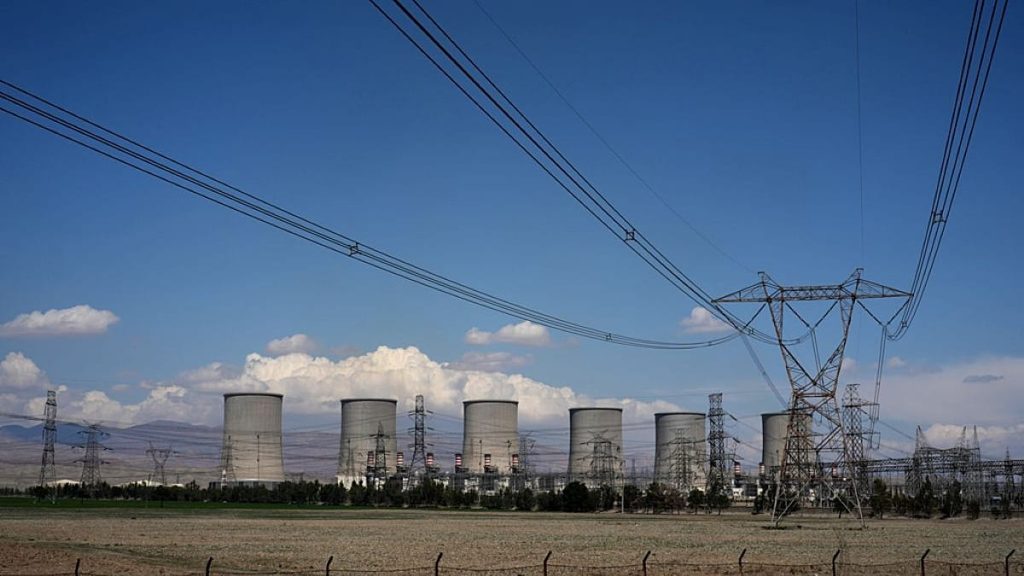 تهديد ترامب بـ”تدمير حضارة إيران” يثير قلق الأمم المتحدة.. وتحذيرات من “جرائم حرب” محتملة