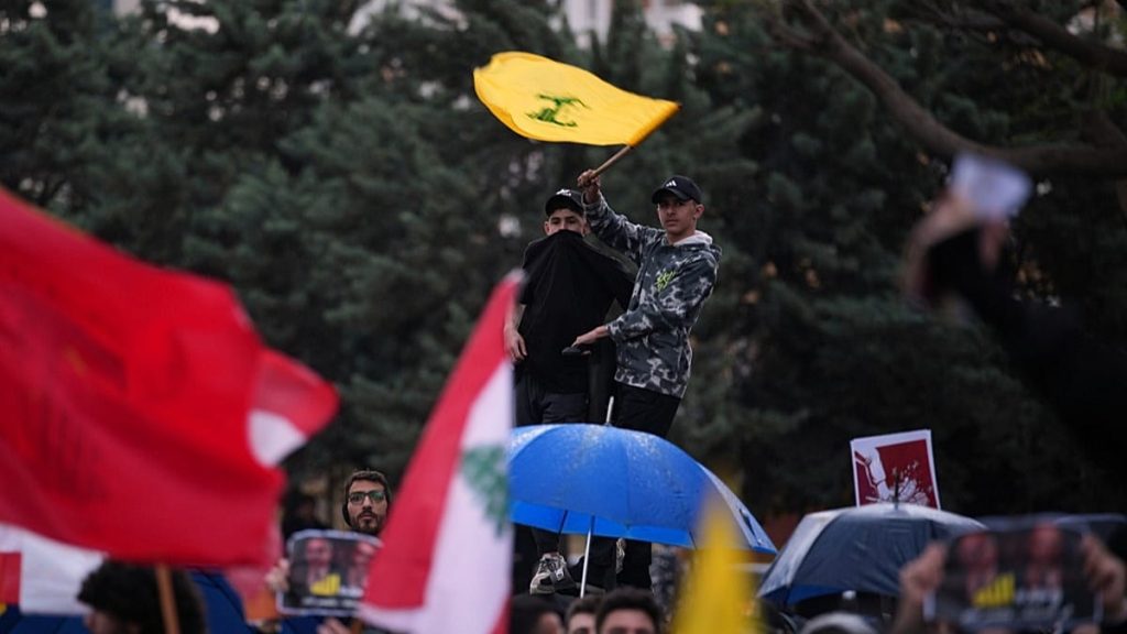 توقعات بإعلان وقف إطلاق النار قريباً في لبنان.. هل تتجه الأمور نحو التهدئة؟