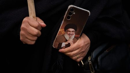 “هدف غير واقعي”.. تباين إسرائيلي حول نزع سلاح حزب الله.. ماذا عن “المنطقة العازلة”؟