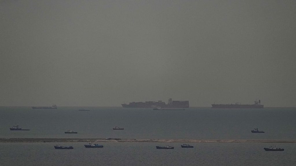 إيران تلوّح بوقف التصدير عبر الخليج وبحر عُمان والبحر الأحمر.. ماذا يعني ذلك؟