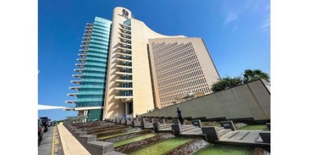 مؤسسة البترول: مصفاة الأحمدي تعرّضت فجر الجمعة لاستهداف آثم بطائرات مسيّرة واندلاع حرائق في عدد من الوحدات التشغيلية