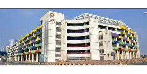 «مجمع الوزارات».. صورة من الجاهزية المؤسسية: نجح الموظفون في إنجاز مهامهم والقياديون في عقد الاجتماعات