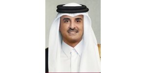 ماكرون يشيد بحكمة قطر في إدارة الأزمة وملك الأردن يُحذِّر من إطالة الصراع