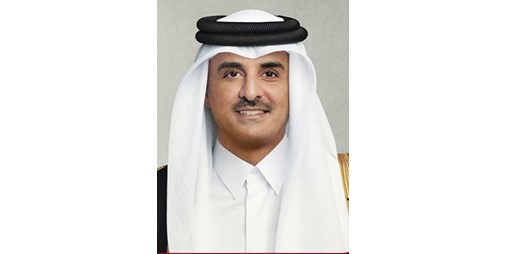 ماكرون يشيد بحكمة قطر في إدارة الأزمة وملك الأردن يُحذِّر من إطالة الصراع