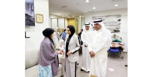 وزيرة «الشؤون»: أهمية توفير بيئة إنسانية تراعي احتياجات المسنين وتضمن لهم حياة كريمة ومستقرة