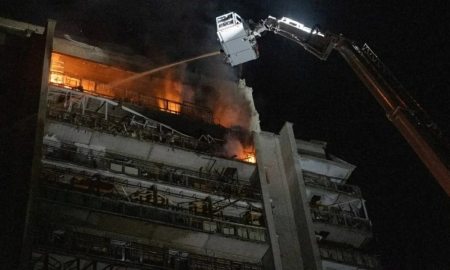 تبادل القصف بين روسيا وأوكرانيا واستهداف سفينة شحن