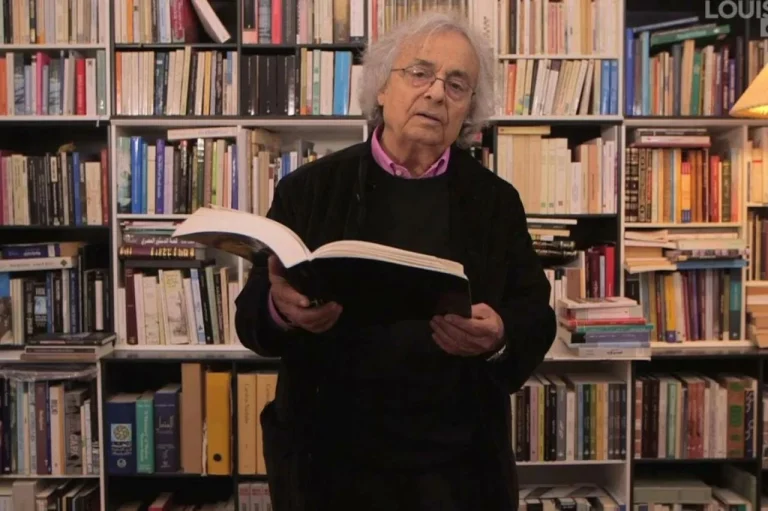 أدونيس لـ «عكاظ» لا أتعامل مع وسائل التواصل عدا الواتساب – أخبار السعودية