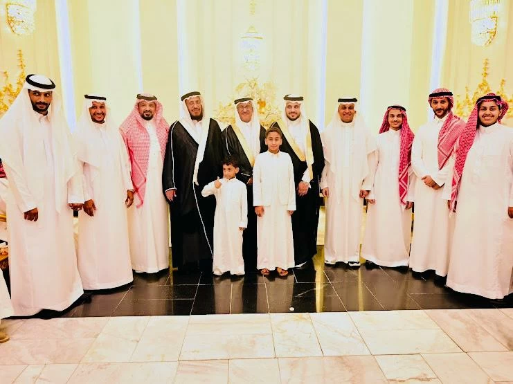 فرحان وآل حميد يزفون عبدالعزيز لعش الزوجية – أخبار السعودية