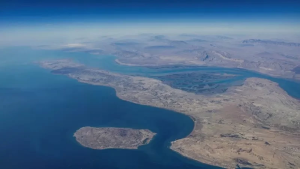 تفاصيل المرور عبر مضيق هرمز والمفاوضات الإيرانية الأمريكية