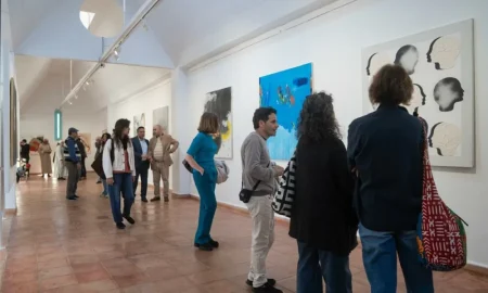 افتتاح معرض تشكيلي في أصيلة | إبداعات فنية عالمية