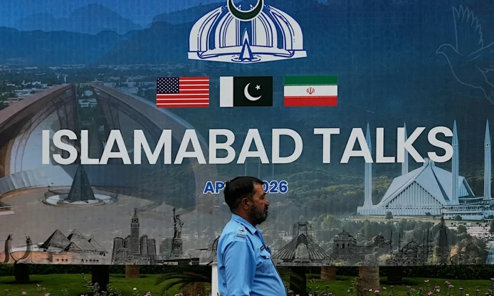 مفاوضات أمريكا وإيران: جولة ثالثة بإسلام آباد وتشاؤم إسرائيلي