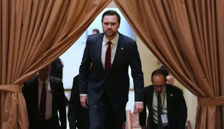 المفاوضات الأمريكية الإيرانية في باكستان: تعقيدات بلا حسم