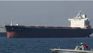 مسؤولون أميركيون: تمسك إيران بالسيطرة على مضيق هرمز قد يؤدي لاستئناف القتال