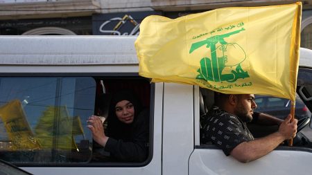 بعد خطاب نعيم قاسم.. تقديرات إسرائيلية تتحدث عن قدرة حزب الله على جر لبنان إلى حرب أهلية
