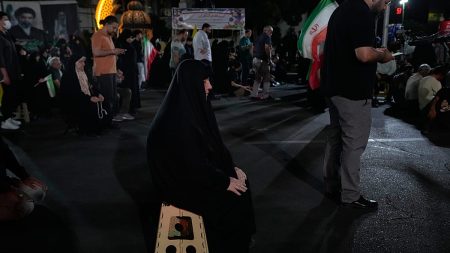 ترامب يشدّد شروط الاتفاق مع إيران.. وإسرائيل تعلن توسيع عملياتها البرية في جنوب لبنان