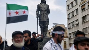 “أدار لجنة الاغتيالات في درعا”.. دمشق تعلن توقيف ضابط من عهد الأسد متهم بالضلوع في هجوم كيميائي