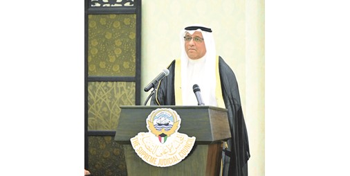 رئيس المجلس الأعلى للقضاء هنأ القيادة السياسية والشعب الكويتي بمناسبة عيد الأضحى