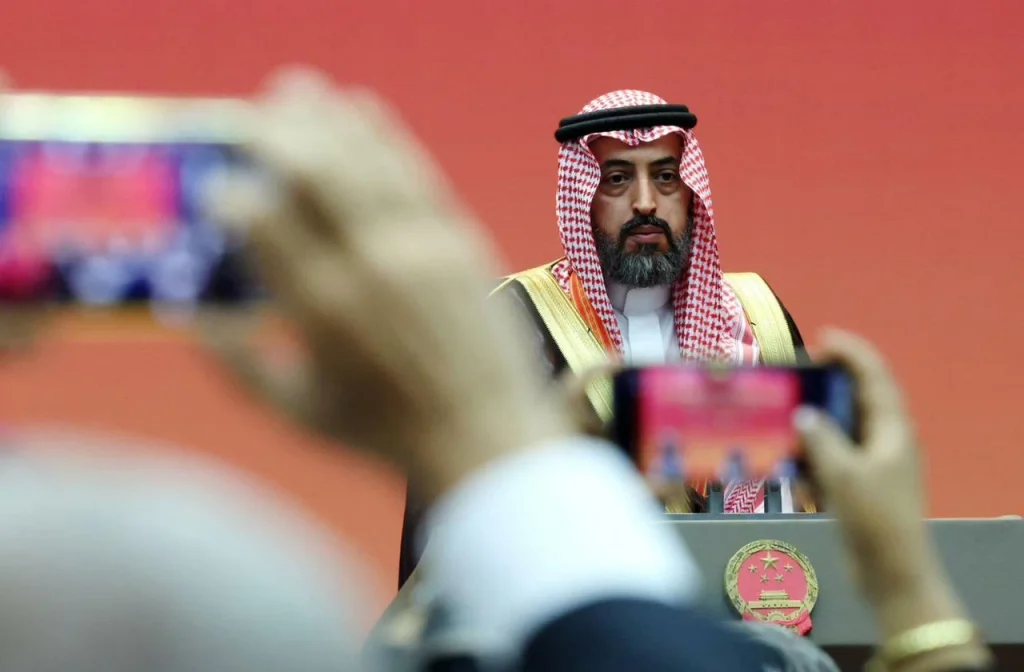 الخارجية الصينية تُكرّم السفير السعودي في بكين بميدالية الدبلوماسي المتميز – أخبار السعودية