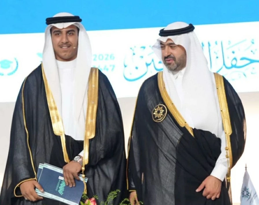 العسيري والكعبي يحتفيان بتخرجهما من «تقنية تبوك» – أخبار السعودية