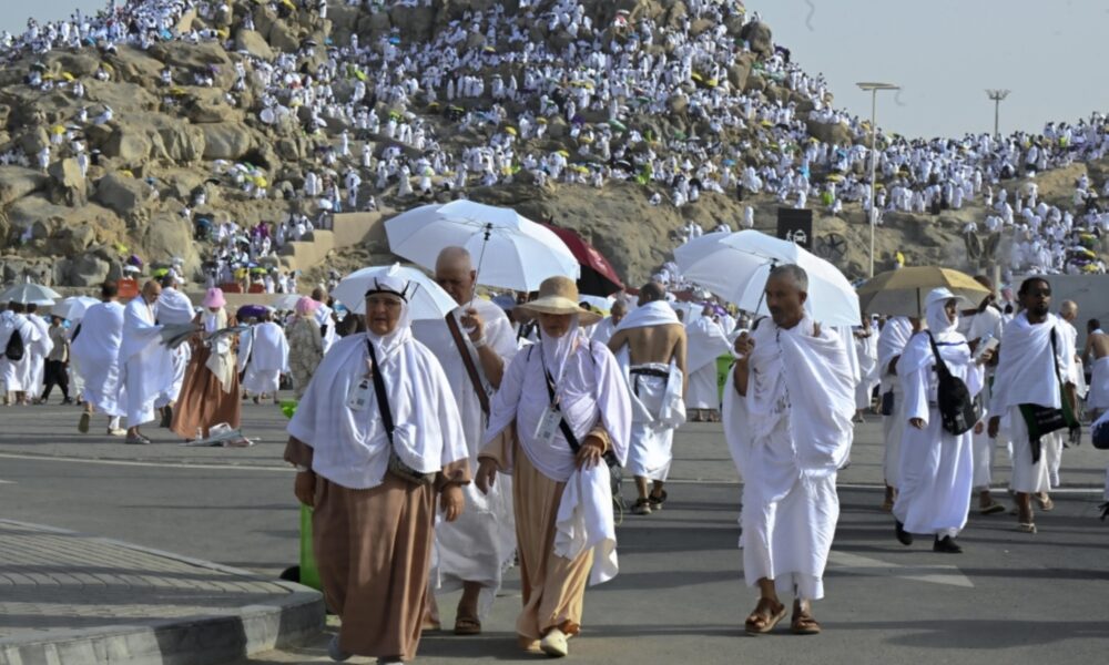 الإحصاء تعلن عدد الحجاج لموسم حج 1447هـ بالتفصيل