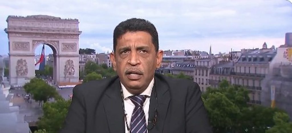 كاتب: نهج المملكة التهدئة والميل إلى الدبلوماسية والبعد عن الصراعات