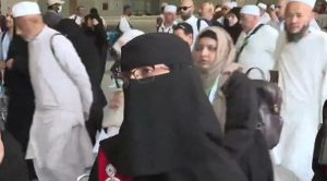ممرضة: نقدم الإسعافات الأولية للحجاج حتى وصول المساعدة من المركز الصحي