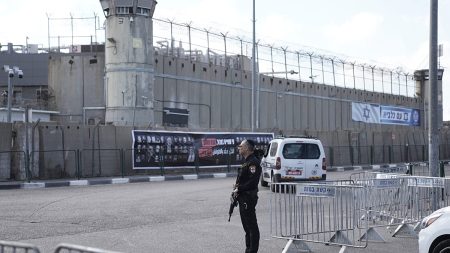 اتهامات لإسرائيل بحرمان الأسرى الفلسطينيين من أداء شعائر عيد الأضحى