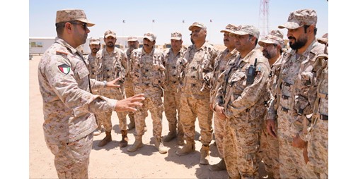 نائب رئيس الأركان تفقد عدداً من المواقع العسكرية: انضباط وجاهزية لصون أمن الوطن واستقراره