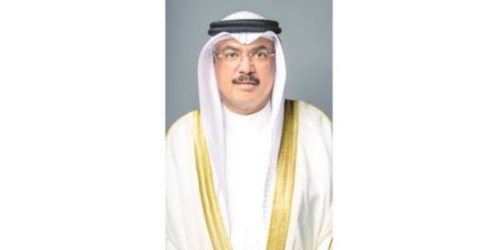 «التربية»: حسابات إلكترونية تروّج لإجابات الامتحانات بمقابل مالي