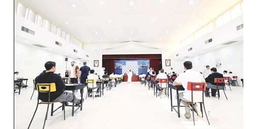 أكثر من 41 ألف طالب وطالبة يؤدون اختبارات «الثاني عشر» اليوم