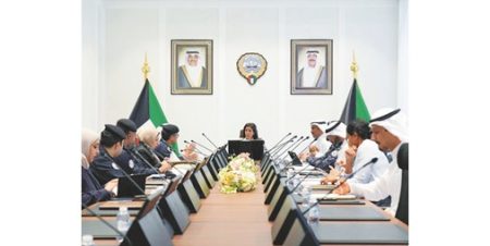 وزيرة الأشغال عن «السكة الحديد الخليجي»: تقليل الاعتماد على النقل البري بالشاحنات